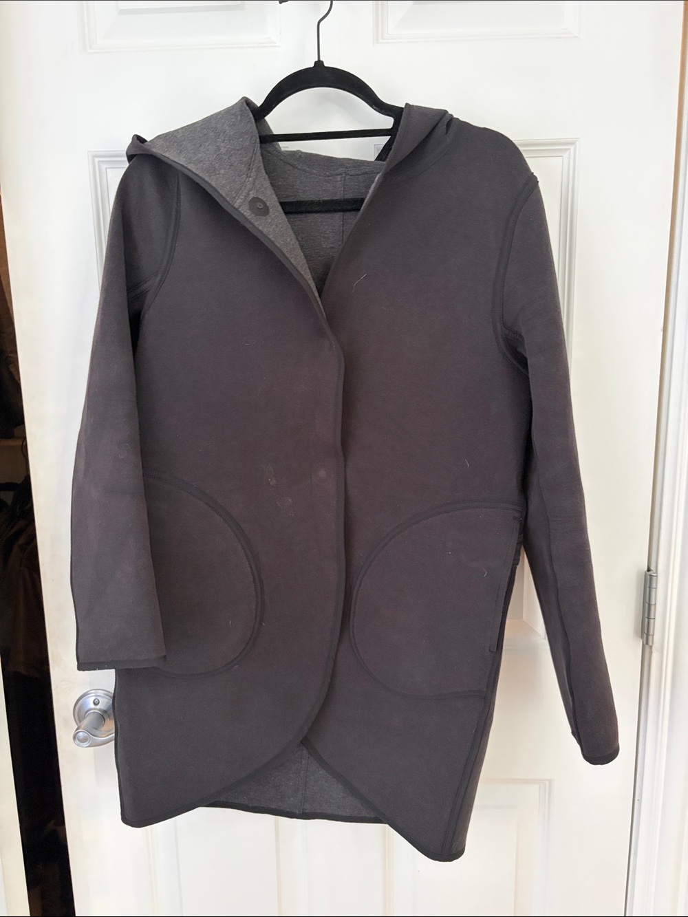 lululemon athletica charcoal gray hooded coat